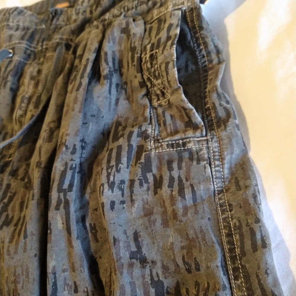 Free People High Waisted Camo Joggers - Picture 5 of 8